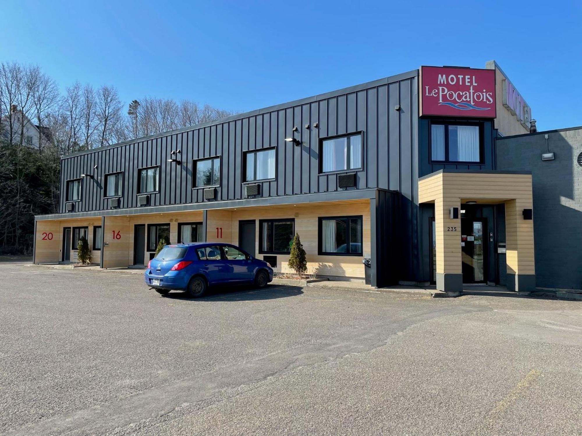 Motel Le Pocatois La Pocatiere Eksteriør bilde