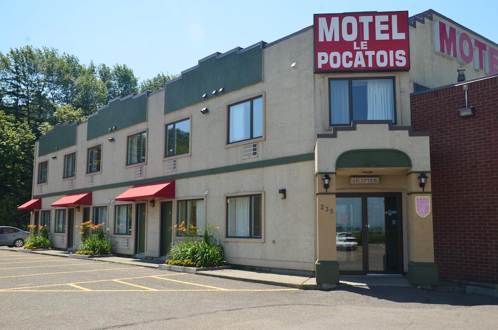 Motel Le Pocatois La Pocatiere Eksteriør bilde